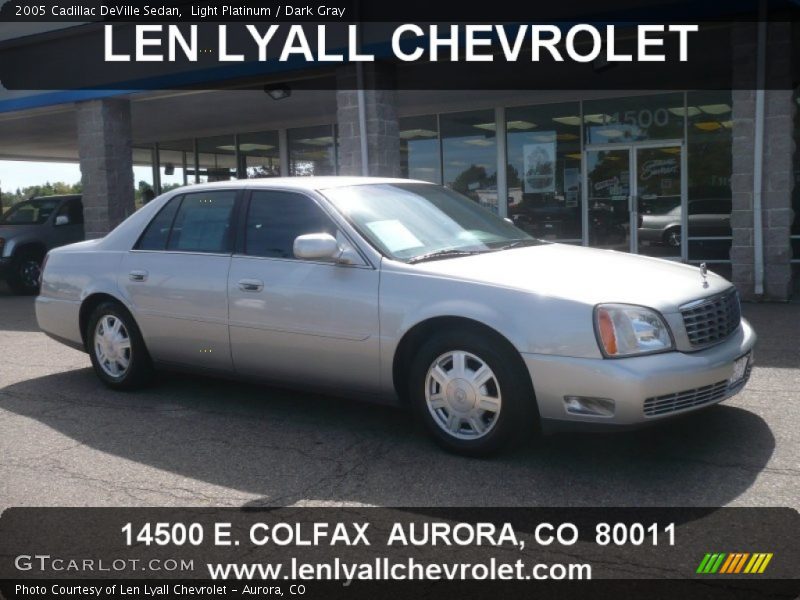 Light Platinum / Dark Gray 2005 Cadillac DeVille Sedan