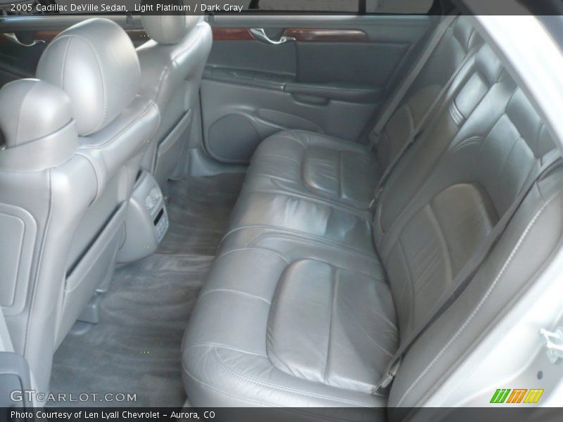 Light Platinum / Dark Gray 2005 Cadillac DeVille Sedan
