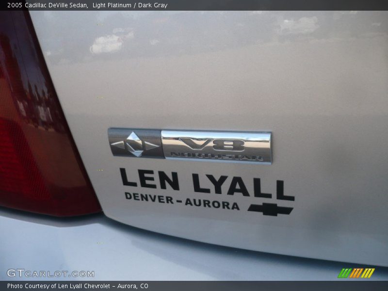 Light Platinum / Dark Gray 2005 Cadillac DeVille Sedan