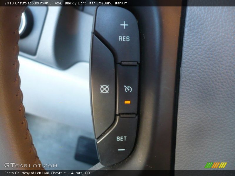 Black / Light Titanium/Dark Titanium 2010 Chevrolet Suburban LT 4x4