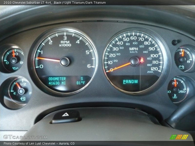 Black / Light Titanium/Dark Titanium 2010 Chevrolet Suburban LT 4x4