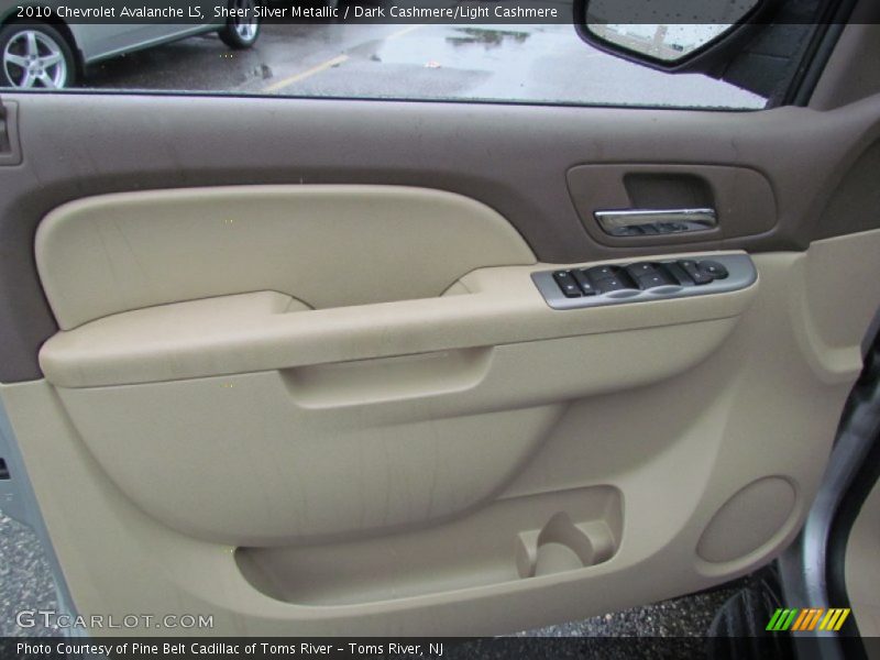 Sheer Silver Metallic / Dark Cashmere/Light Cashmere 2010 Chevrolet Avalanche LS