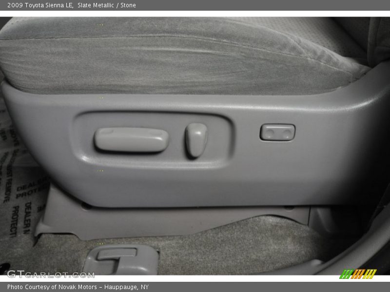 Slate Metallic / Stone 2009 Toyota Sienna LE