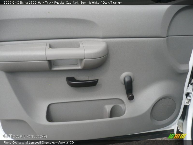 Door Panel of 2009 Sierra 1500 Work Truck Regular Cab 4x4