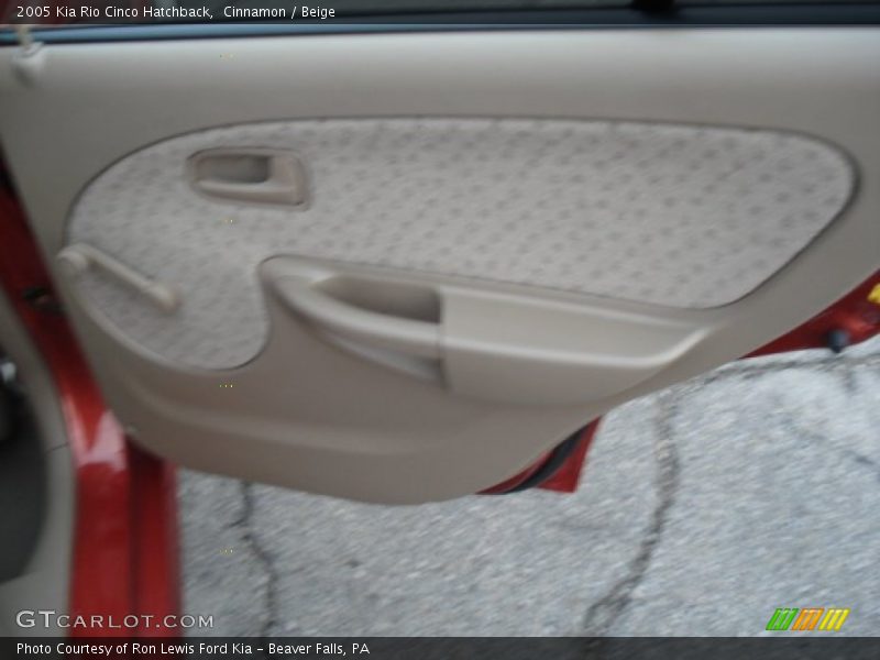 Cinnamon / Beige 2005 Kia Rio Cinco Hatchback