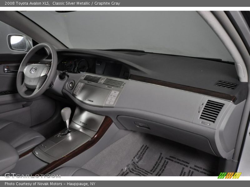 Classic Silver Metallic / Graphite Gray 2008 Toyota Avalon XLS