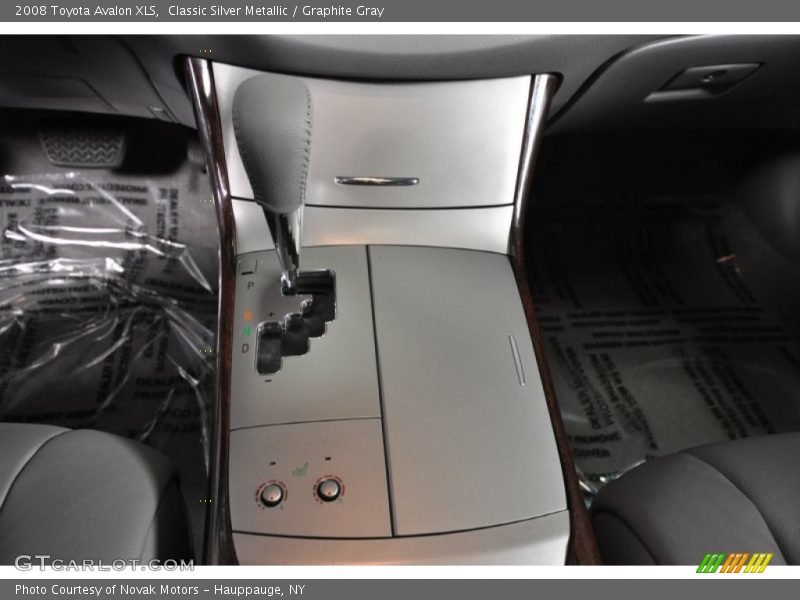 Classic Silver Metallic / Graphite Gray 2008 Toyota Avalon XLS