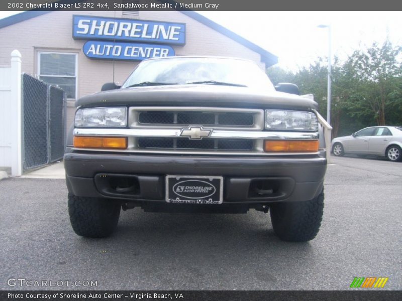 Sandalwood Metallic / Medium Gray 2002 Chevrolet Blazer LS ZR2 4x4