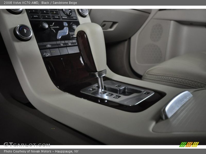 Black / Sandstone Beige 2008 Volvo XC70 AWD
