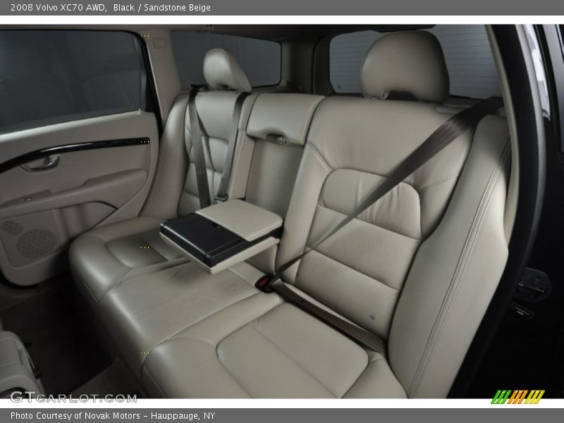 Black / Sandstone Beige 2008 Volvo XC70 AWD
