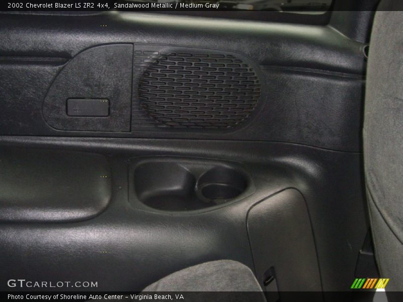 Sandalwood Metallic / Medium Gray 2002 Chevrolet Blazer LS ZR2 4x4