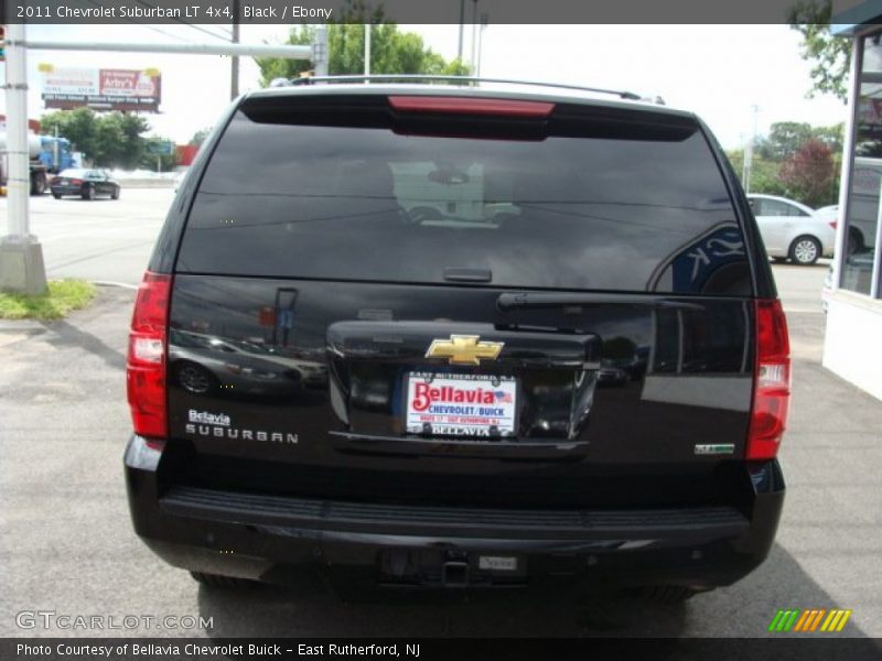 Black / Ebony 2011 Chevrolet Suburban LT 4x4