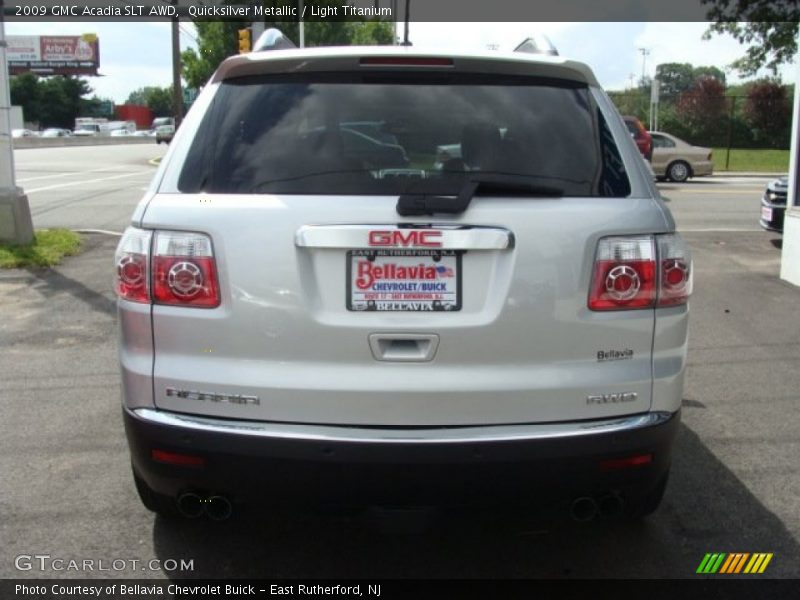 Quicksilver Metallic / Light Titanium 2009 GMC Acadia SLT AWD