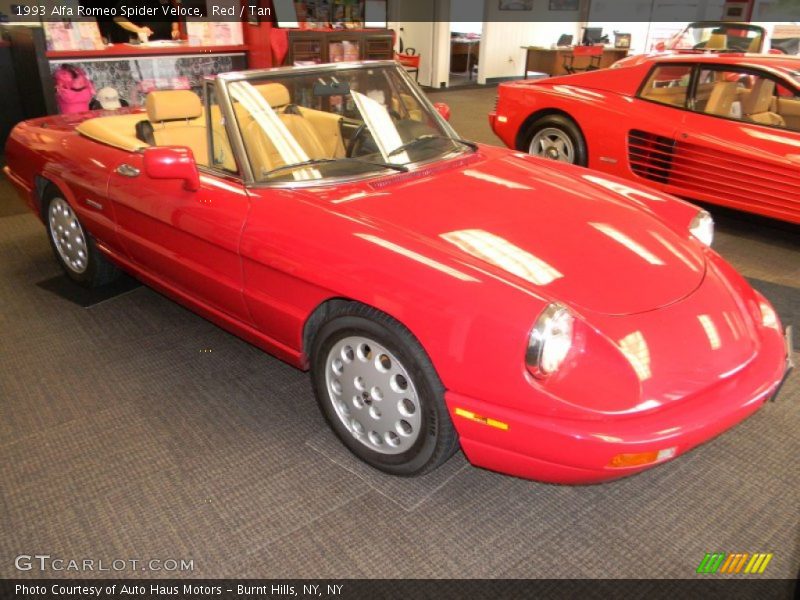Front 3/4 View of 1993 Spider Veloce