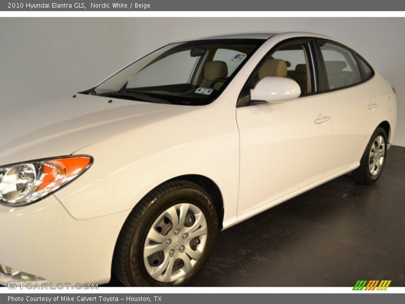 Nordic White / Beige 2010 Hyundai Elantra GLS