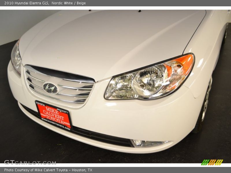 Nordic White / Beige 2010 Hyundai Elantra GLS