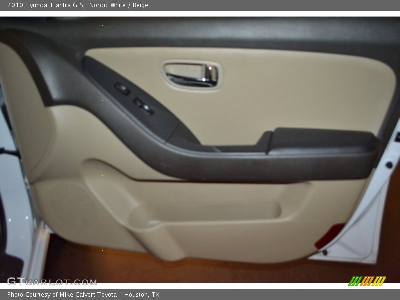 Nordic White / Beige 2010 Hyundai Elantra GLS