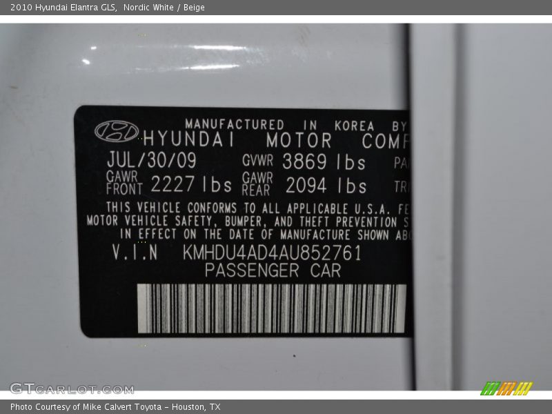 Nordic White / Beige 2010 Hyundai Elantra GLS