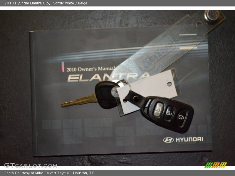 Nordic White / Beige 2010 Hyundai Elantra GLS