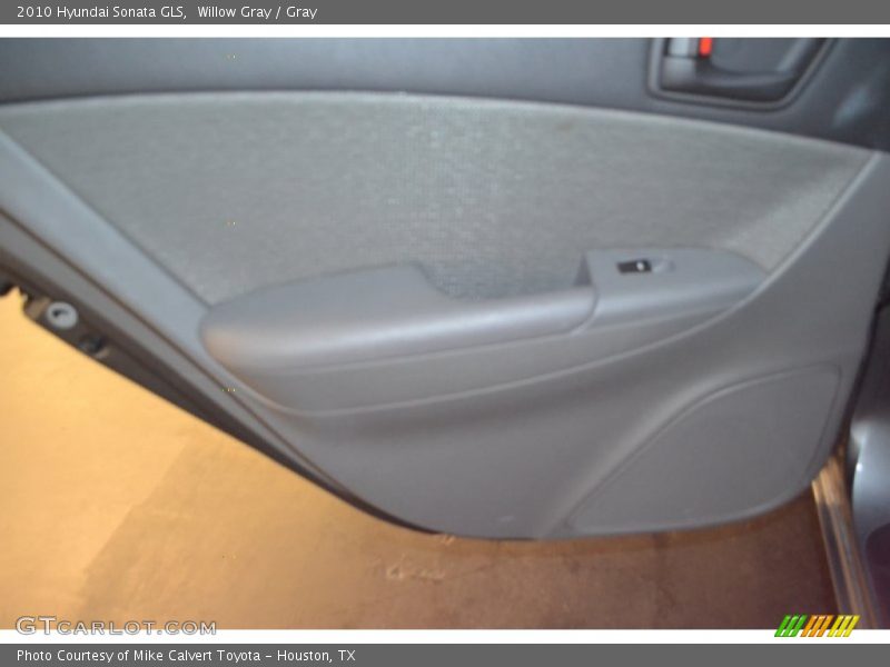 Willow Gray / Gray 2010 Hyundai Sonata GLS