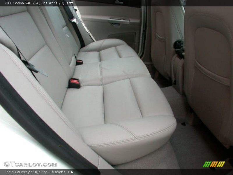 Ice White / Quartz 2010 Volvo S40 2.4i