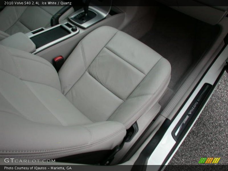 Ice White / Quartz 2010 Volvo S40 2.4i
