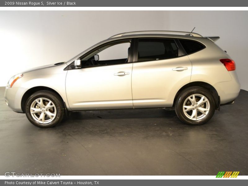 Silver Ice / Black 2009 Nissan Rogue S