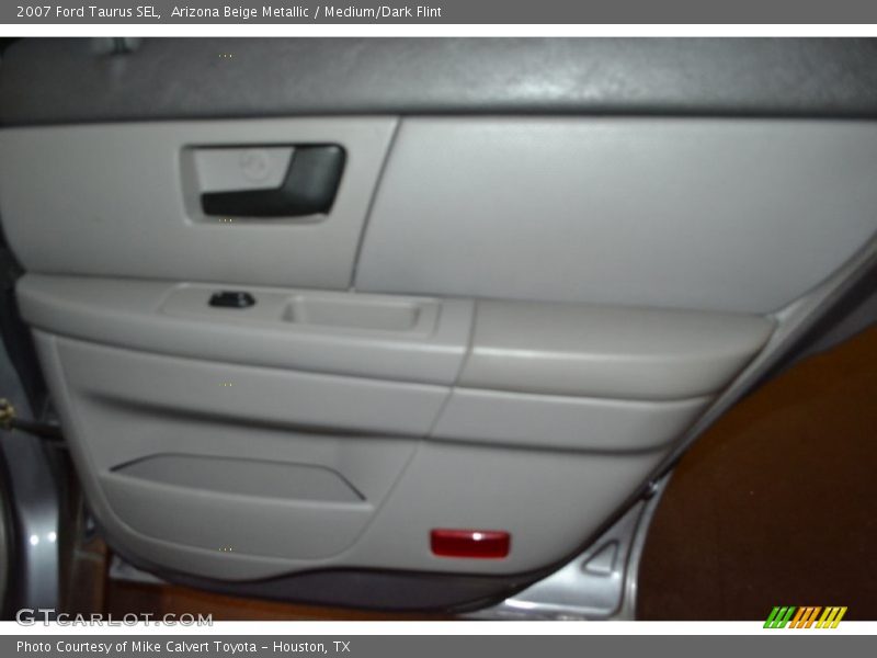 Arizona Beige Metallic / Medium/Dark Flint 2007 Ford Taurus SEL