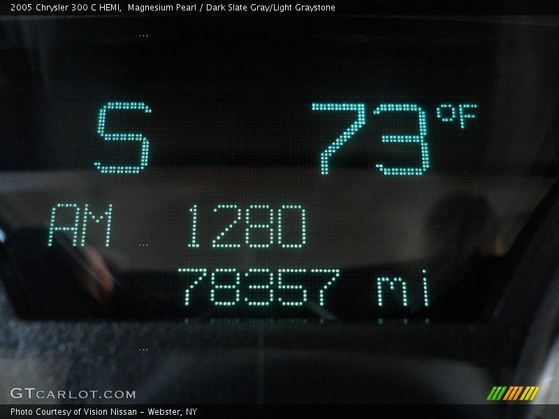 Magnesium Pearl / Dark Slate Gray/Light Graystone 2005 Chrysler 300 C HEMI