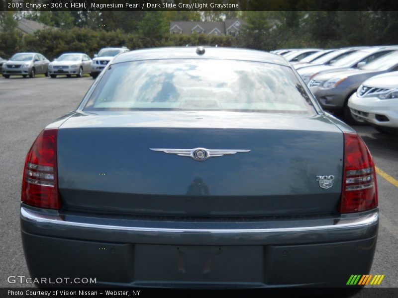 Magnesium Pearl / Dark Slate Gray/Light Graystone 2005 Chrysler 300 C HEMI