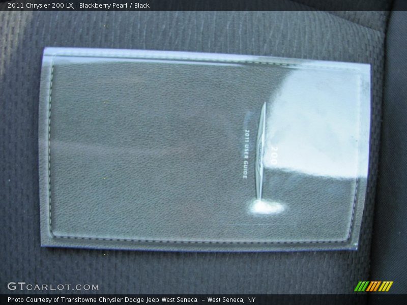Blackberry Pearl / Black 2011 Chrysler 200 LX
