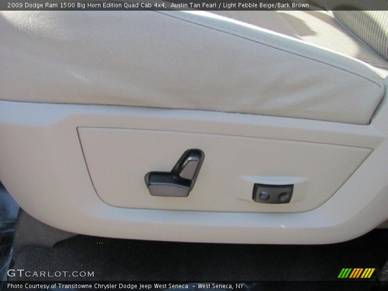 Austin Tan Pearl / Light Pebble Beige/Bark Brown 2009 Dodge Ram 1500 Big Horn Edition Quad Cab 4x4