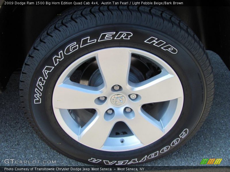 Austin Tan Pearl / Light Pebble Beige/Bark Brown 2009 Dodge Ram 1500 Big Horn Edition Quad Cab 4x4