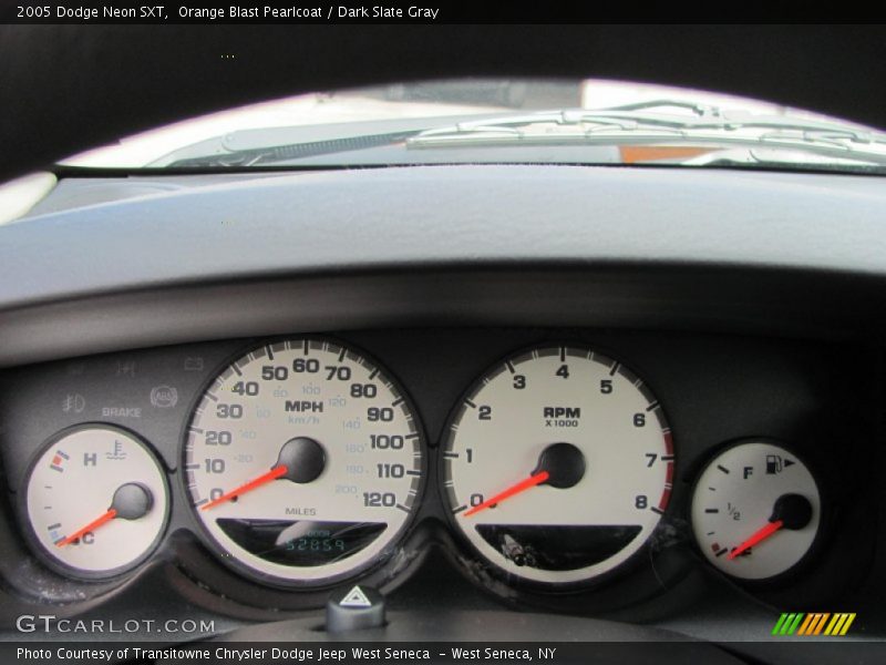 Orange Blast Pearlcoat / Dark Slate Gray 2005 Dodge Neon SXT