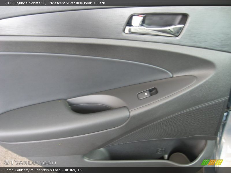 Iridescent Silver Blue Pearl / Black 2012 Hyundai Sonata SE