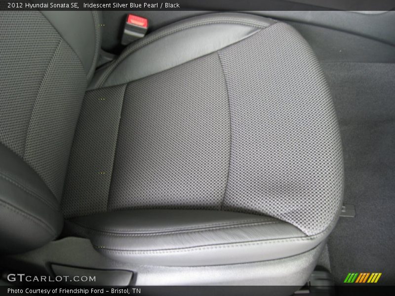 Iridescent Silver Blue Pearl / Black 2012 Hyundai Sonata SE