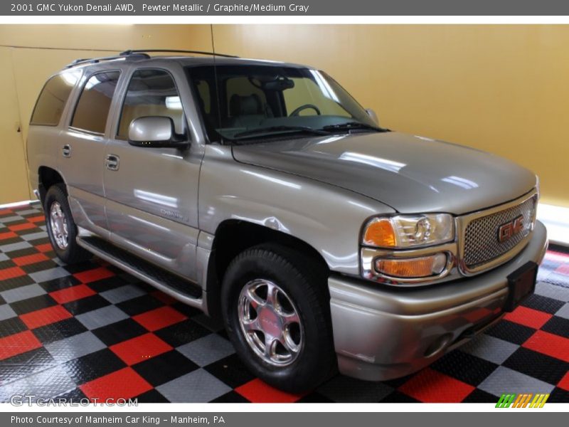 Pewter Metallic / Graphite/Medium Gray 2001 GMC Yukon Denali AWD
