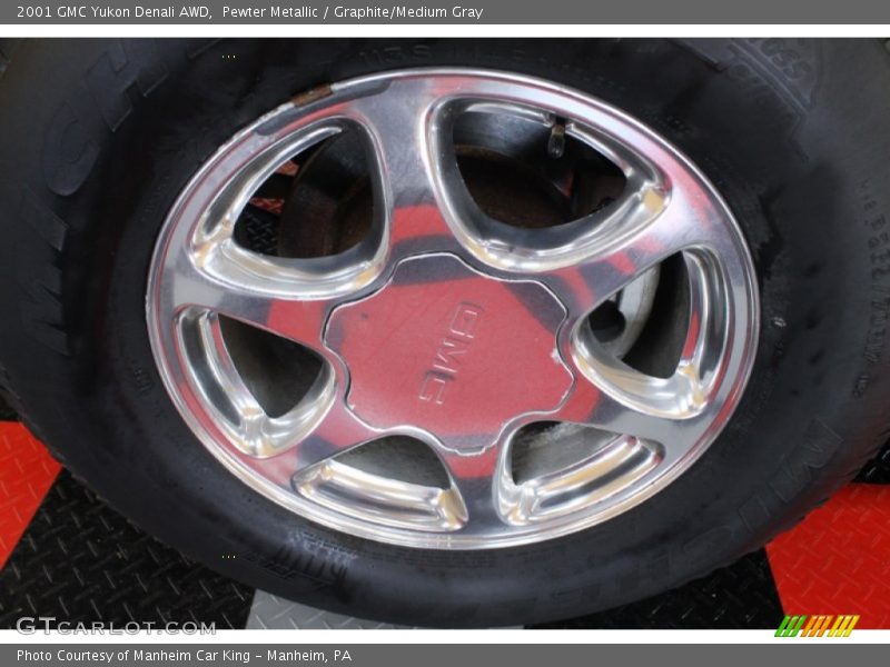 Pewter Metallic / Graphite/Medium Gray 2001 GMC Yukon Denali AWD