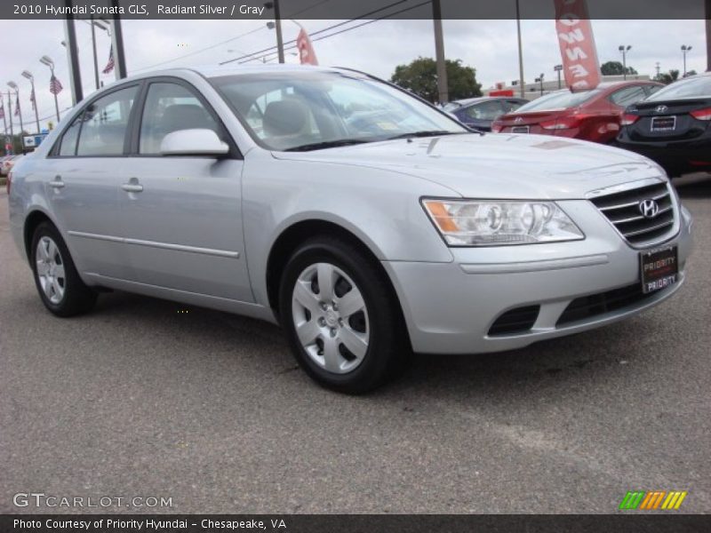 Radiant Silver / Gray 2010 Hyundai Sonata GLS