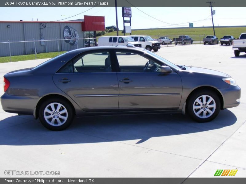 Phantom Gray Pearl / Taupe 2004 Toyota Camry XLE V6