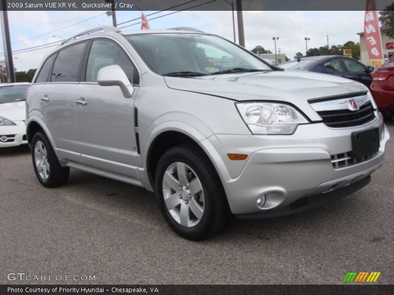 Quicksilver / Gray 2009 Saturn VUE XR V6