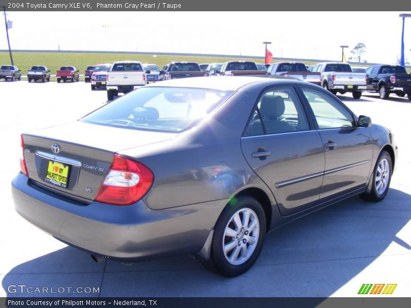 Phantom Gray Pearl / Taupe 2004 Toyota Camry XLE V6
