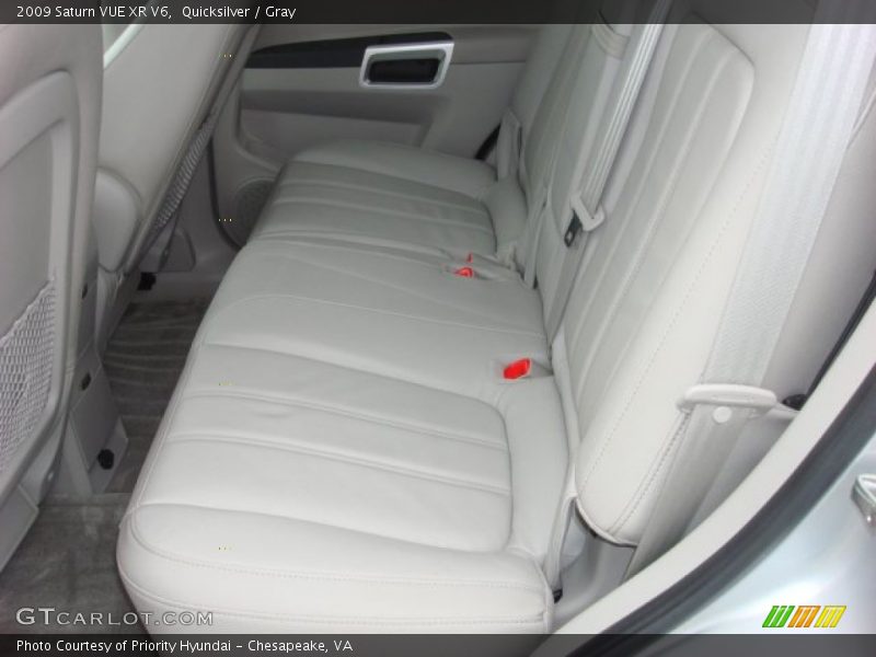 Quicksilver / Gray 2009 Saturn VUE XR V6