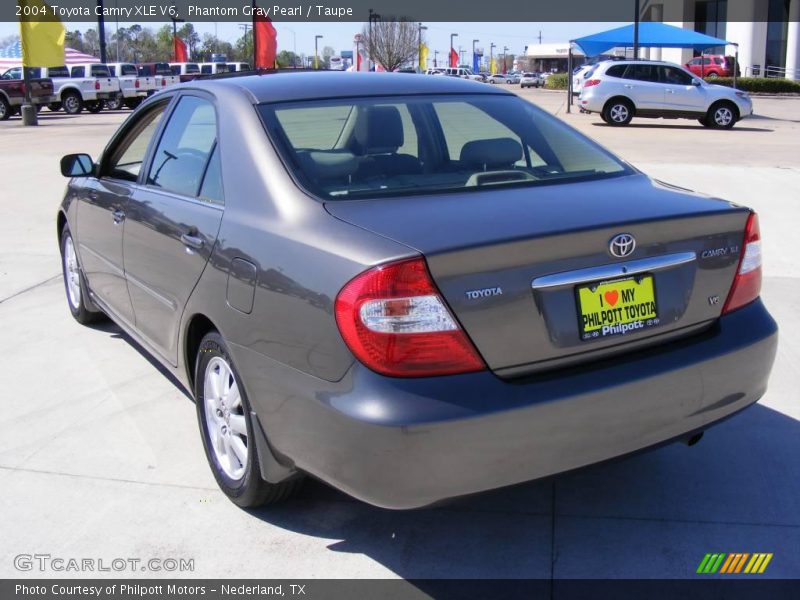 Phantom Gray Pearl / Taupe 2004 Toyota Camry XLE V6