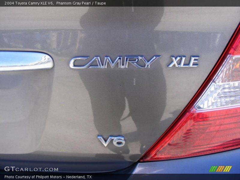 Phantom Gray Pearl / Taupe 2004 Toyota Camry XLE V6