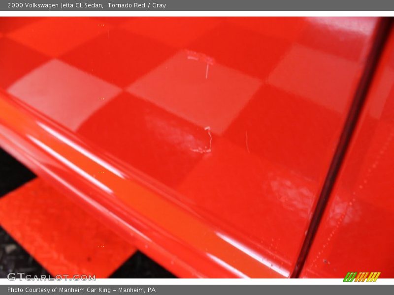 Tornado Red / Gray 2000 Volkswagen Jetta GL Sedan