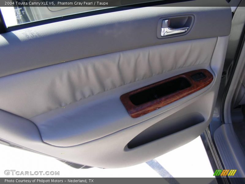 Phantom Gray Pearl / Taupe 2004 Toyota Camry XLE V6