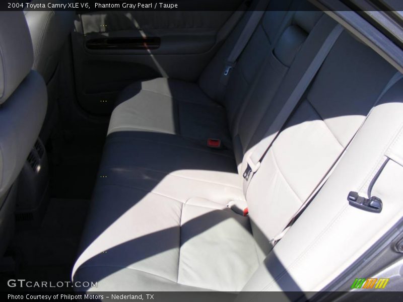 Phantom Gray Pearl / Taupe 2004 Toyota Camry XLE V6