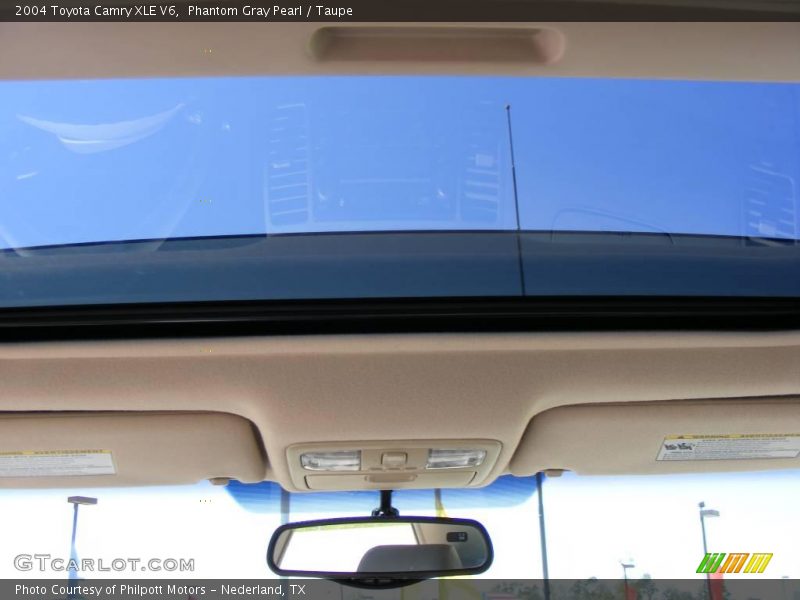 Phantom Gray Pearl / Taupe 2004 Toyota Camry XLE V6