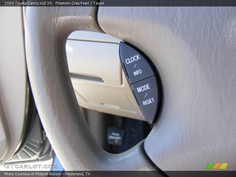 Phantom Gray Pearl / Taupe 2004 Toyota Camry XLE V6